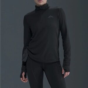 NWT Nike Trail Women's Dri-FIT 1/4-Zip Running Mid-Layer Top Medium Black